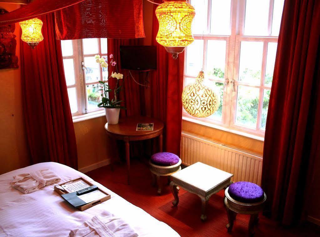 Rosalia'S Menagerie Cocktail Bar & Innupstairs Amsterdam Dış mekan fotoğraf